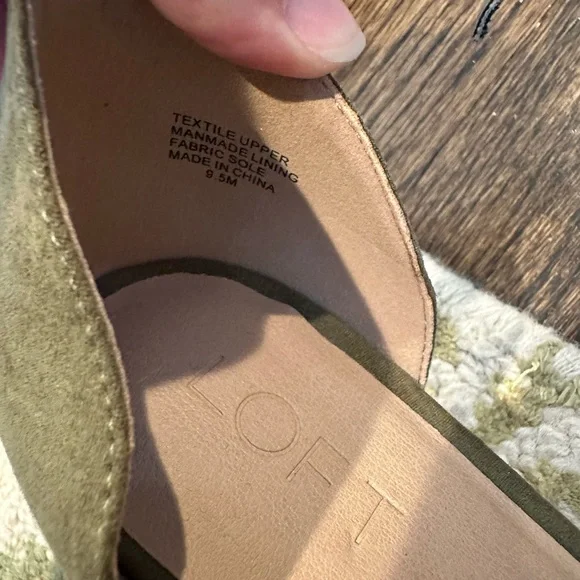 LOFT NWOT Green Block Heel Sandals with Ankle Strap - Picture 5 of 6